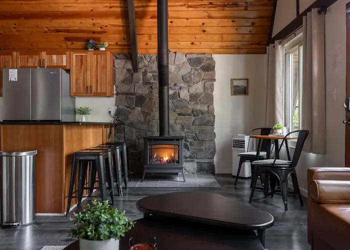 Hotevilla A-frame With Wi-fi & Pine Tree Views Сasa de vacaciones